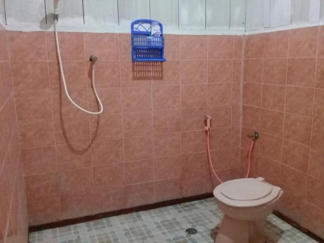 Nusa Nalan Beach Resort Rumah Olat Luaran gambar