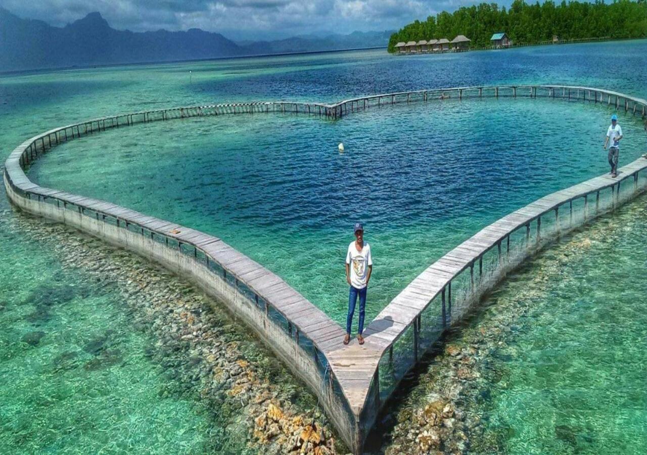 Nusa Nalan Beach Resort Rumah Olat Luaran gambar